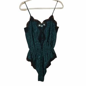 Vintage Delicates brand lingerie